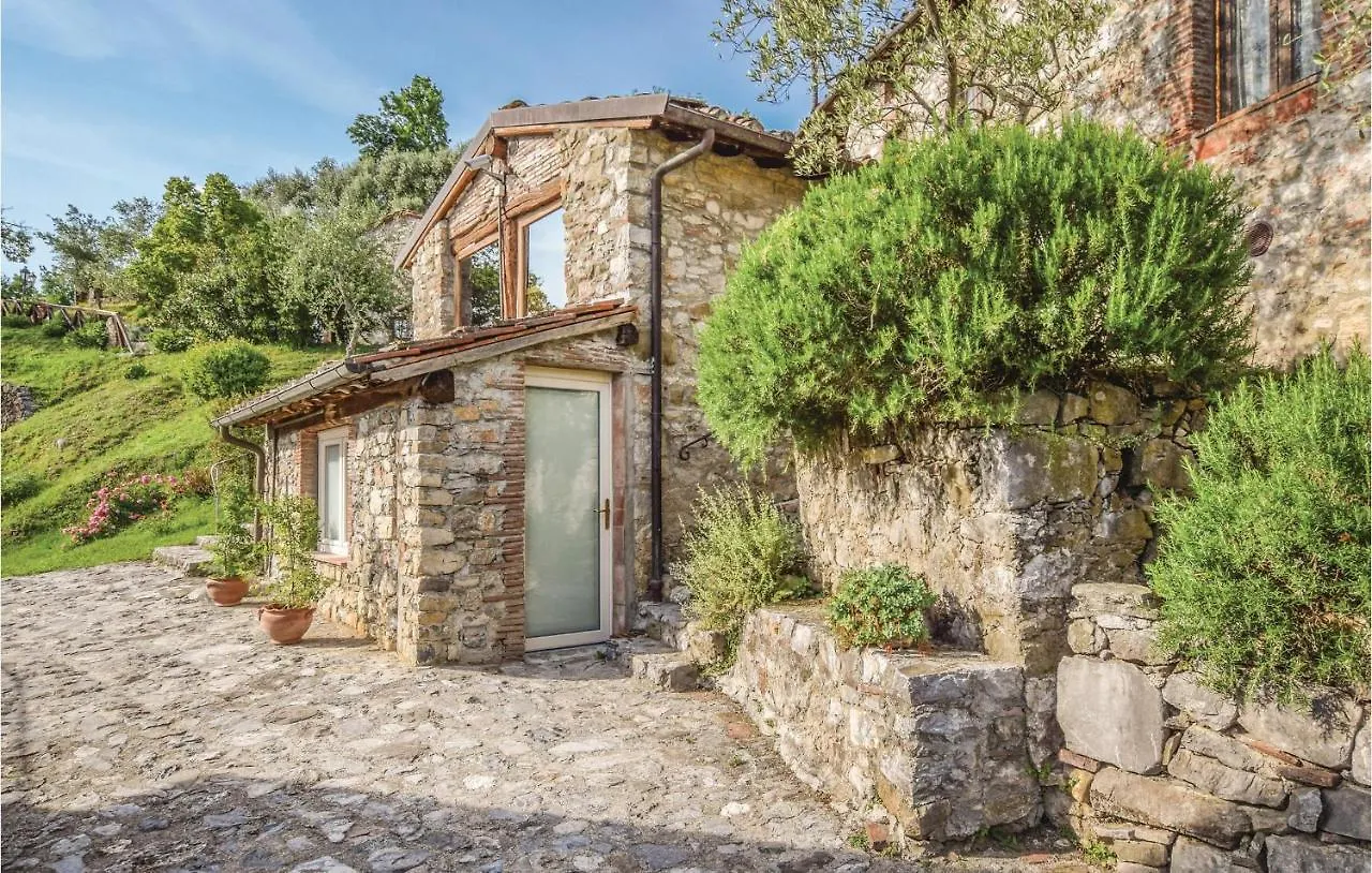 Holiday home Villa Bianca Gello  Italy
